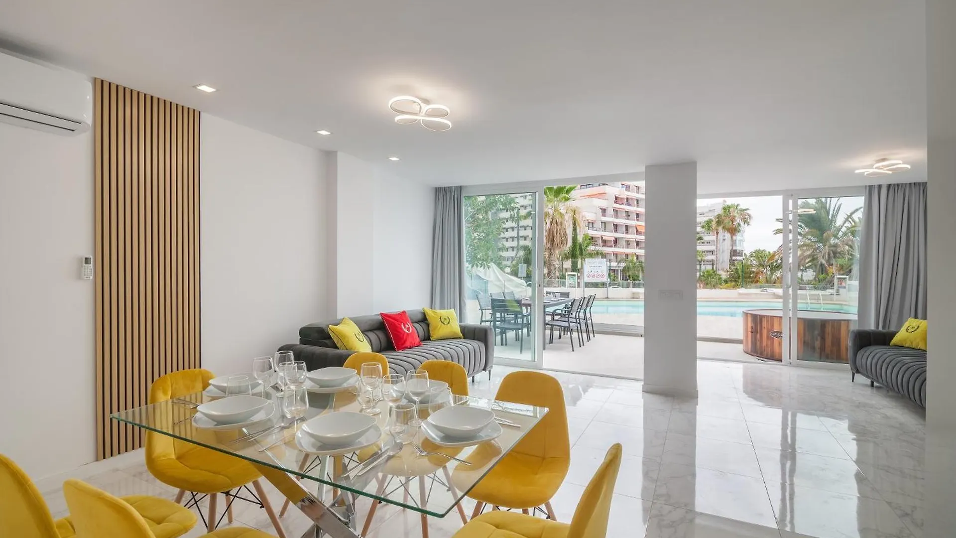 Ponderosa Next To The Pool Apartments With Big Terraces Close To The Beach And Siam Park Playa Feñabe
